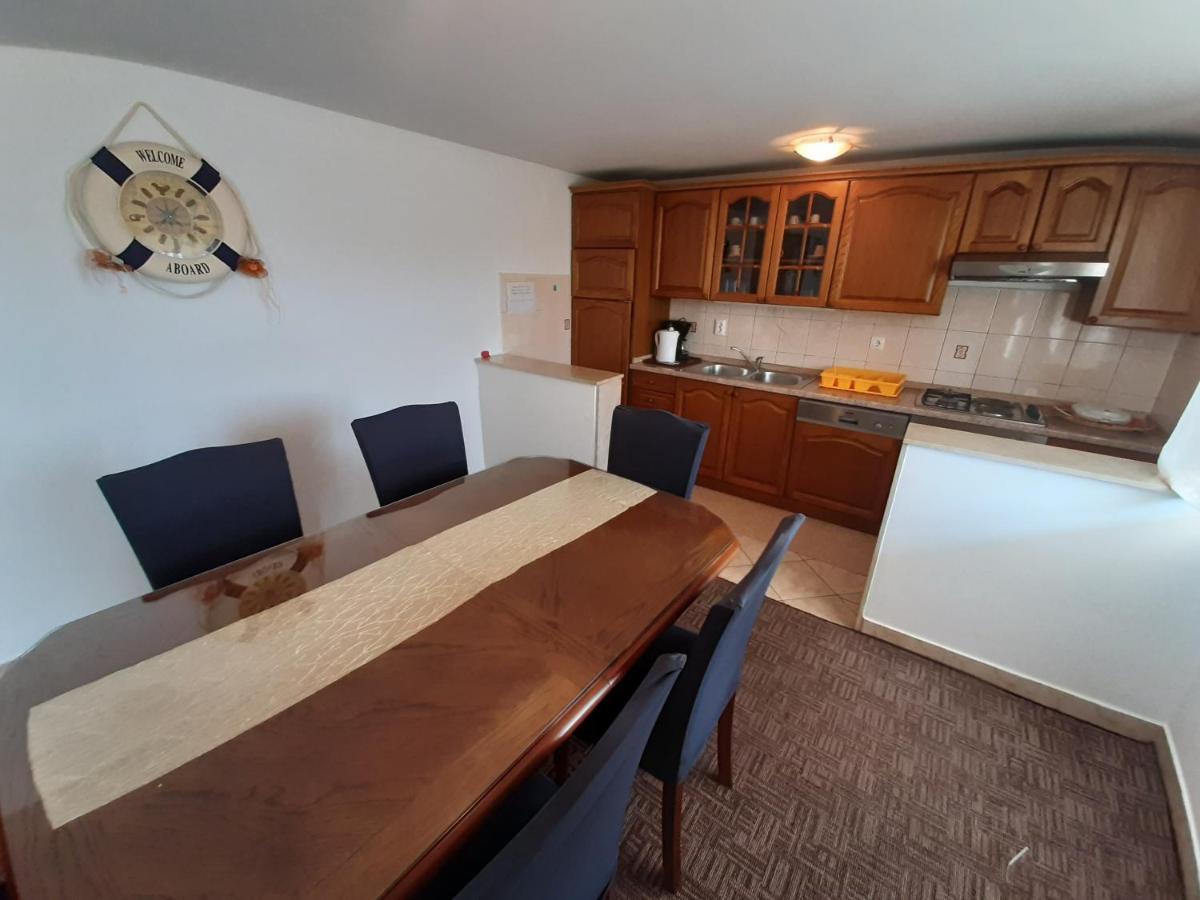 Apartments Diana Vinisce Marina  Habitación foto