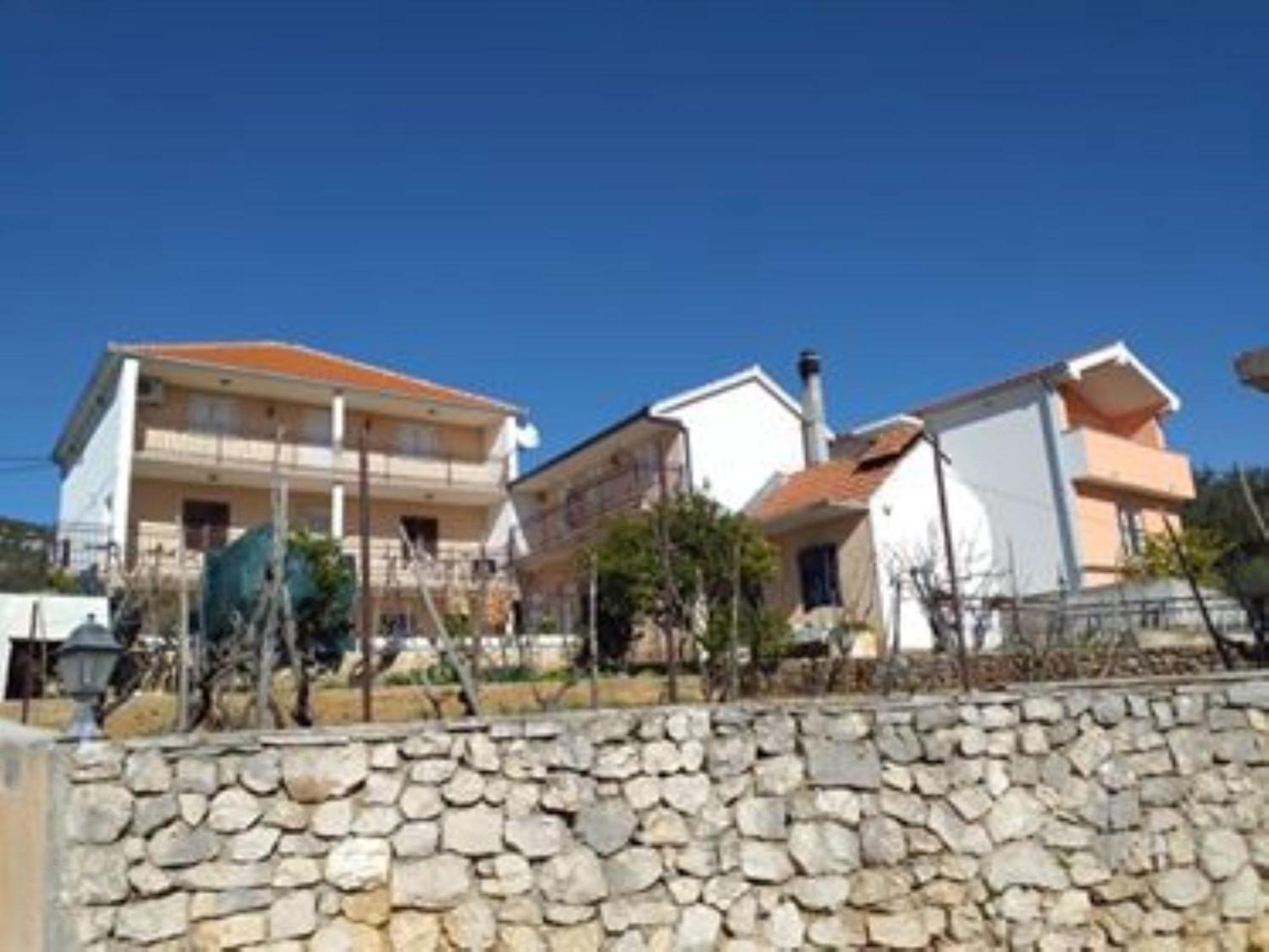 Apartments Diana Vinisce Marina  Habitación foto
